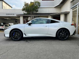 中古車は全てWeb在庫です。現車はストックヤードにて保管しており常時展示はしておりませんので、現車をご確認の場合は事前にお電話にてご連絡お願い致します。075-922-2313 定休日:毎週水曜日