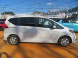 横からの外装の画像です!入れ替わりが早いので気になるお車が御座いましたら、すぐにお問合せ下さい!