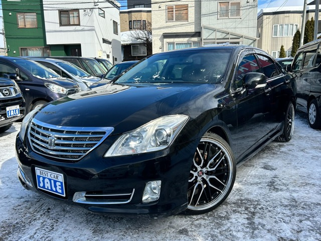 クラウン3.0 ロイヤルサルーン i-Four Uパッケージ 4WDクルーズコントロール