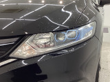 LEDヘッドライトは、点灯の瞬間から最大光量を発揮し、突然暗くなるトンネルなどでの安定感を高めます。