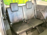 3列目シートはもちろん状態良好☆大人でもゆったりと座って頂けますので、大人数でのお出かけもラクラクです♪ご家族で、気の知れた仲間で、ドライブに行くのが楽しみですね♪