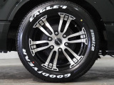 【R3年式/ハイエースバン/ディーゼル4WD/両側小窓付き】新品ホイール&タイヤ付♪【全国納車可能】