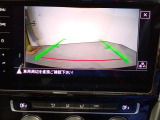 バックモニター搭載で車庫入れ安心!バック中の死角部分がモニターに映し出されるので安全性アップ!!