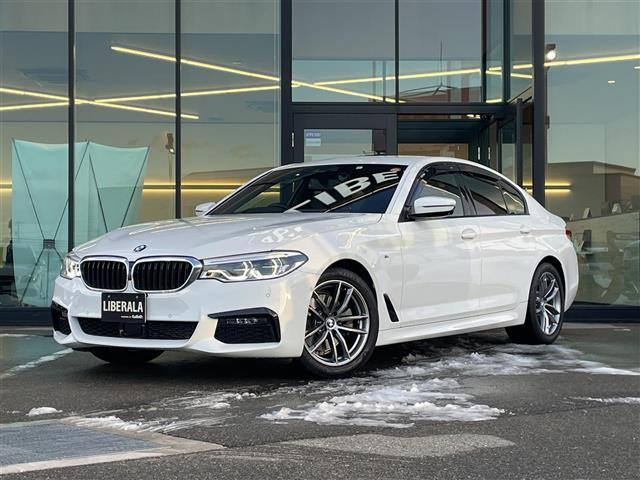 5シリーズセダン 523i Mスピリット 4WD 本革シート