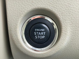 エンジンスタートはプッシュ仕様です!