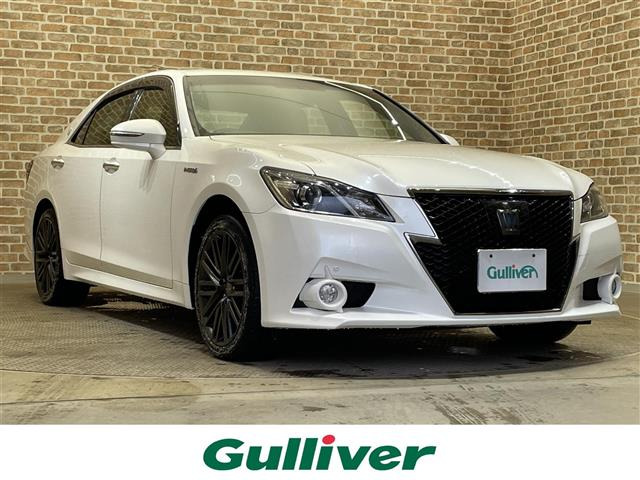 クラウンハイブリッド 2.5 S Four 4WD4WD 本革シート