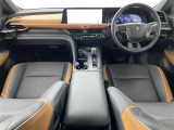 クラウンクロスオーバー 2.4 RS アドバンスト E-Four advanced 4WD 本革シート
