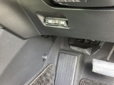 ビルトインタイプの【ETC】で見た目もスッキリ。高速道路の利用にとても便利です。