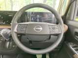 【純正革巻きステアリング】上質な革を使用することで、手にしっかり馴染みとても運転しやすいハンドルです♪