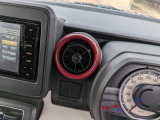 運転席のエアコン吹き出し口です。