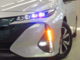 LEDヘッドライトです。デザイン性がよくとても明るいので、夜間の走行や悪天候でも安心です。しかも長寿命!