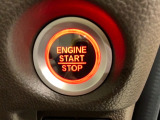 ワンプッシュでエンジンのスタート、ストップが出来て便利です。