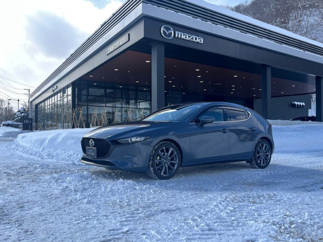 MAZDA3ファストバック1.5 15S ツーリング 4WD