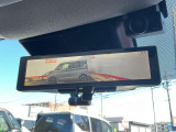 後ろに大きな荷物があっても広報確認が出来るインテリジェントルームミラーです。
