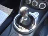 操作しやすいシフトレバーです!6速MT!