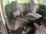 3列目シートはもちろん状態良好☆大人でもゆったりと座って頂けますので、大人数でのお出かけもラクラクです♪ご家族で、気の知れた仲間で、ドライブに行くのが楽しみですね♪