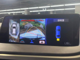 【パノラミックビューモニター】専用のカメラにより、上から見下ろしたような視点で360度クルマの周囲を確認することができます☆死角部分も確認しやすく、狭い場所での切り返しや駐車もスムーズに行えます。