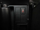 「横滑防止装置」や「車線逸脱警報」などの安全装備を搭載☆詳細は販売店スタッフまでお尋ねください。