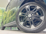 【純正15インチアルミホイール】外観にマッチした純正アルミホイールを装着しております。各種社外アルミホイールや、スタッドレスタイヤも取扱いしております。是非ご相談ください♪