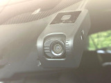 【ドライブレコーダー】ドライブレコーダー装備!走行中はもちろん、あおり運転や事故に遭遇した際、映像で記録し、万一のリスクに備えます。※記録用SDカードはお客様ご自身でご準備いただく必要があります。