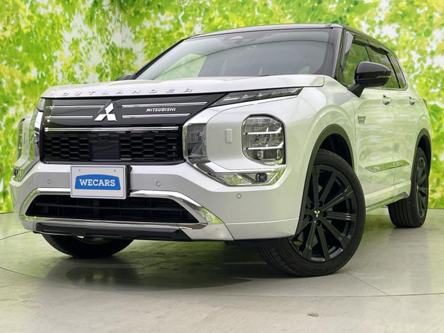 アウトランダーPHEV 2.4 P エグゼクティブ パッケージ 4WD