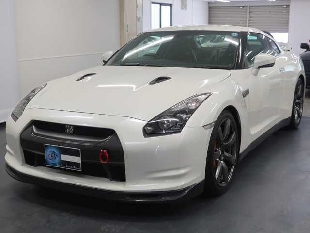 GT-R 3.8 ブラックエディション 4WD