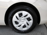 タイヤサイズは185/65R15です