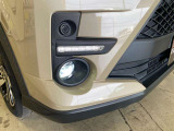 霧がひどく対向車やセンターラインが見えにくい日はフォグランプが大活躍ですね!