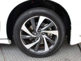 純正18インチアルミ!タイヤサイズは235/55R18です