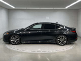ES 300h Fスポーツ 