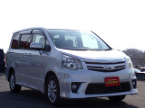 ノア 2.0 Si 4WD 