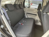 ゆとりある広々とした車内空間は、ドライブを始め買い物やレジャーなど、幅広く活躍します。一人でもみんなとでもお出かけを楽しみましょう!