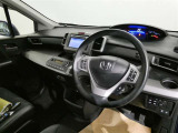 見通しのよいすっきりとした視界で、誰でも運転しやすいです。運転のしやすさは疲れにくさにも繋がりますよ♪