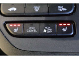 シートヒーター装備付き車!!座席に埋め込まれた電熱線によりシートを暖めることが出来る装備で、温められたシートは、寒い冬には最適です!!