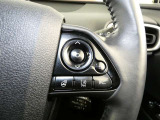 ステアリングスイッチで車両情報を切り替えて必要な必要な情報を確認したりできます。