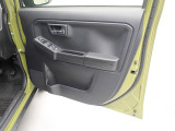 中古車は一物一価、同じようなお車でも、整備状況、外内装の状態など様々です。