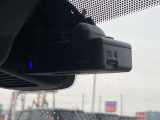 最近、装着率の高いドラレコは万が一の時の記録や、煽り運転の抑制効果もあります☆