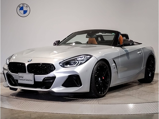 Z4M40i