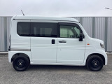 車両状態証明書付き車両です。車両状態を検査員が評価をし、結果を点数で表示しております。1台1台プロの目で事細かにチェックしている車両ですので、ご安心してお買い求めしていだけます。