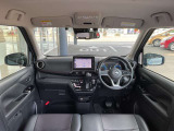 運転のしやすさを考えて設計された室内。質感の高いインテリアは、軽自動車だからって手は抜かない日産の車造り!毎日使う空間だから、乗る度に好きになる使い心地