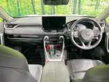 RAV4 2.5 ハイブリッド アドベンチャー オフロードパッケージ II E-Four 4WD 