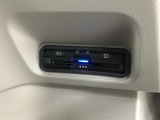 いまや快適なカーライフに欠かせないETCが付いています。