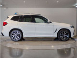 ご納車後も全国約200拠店のBMW正規ディーラーサービス工場にて保証対応いたします。お近くのBMW正規ディーラーをご案内の上、アフターメンテナンスをお受け頂けますので、安心してお乗りいただけます!!
