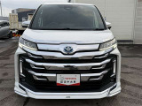 主な装備は、トヨタセーフティセンス、カーナビ、バックモニター、ETC、シートヒーター、ワンオーナー車、寒冷地仕様となっております。