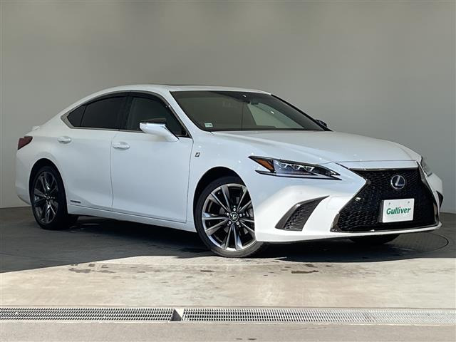 ES 300h Fスポーツ 本革シート サンルーフ