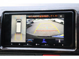 駐車時も安心なパノラミックビューモニターを完備!
