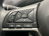 ステアリングスイッチ搭載!ハンドルひとつで手を離さなくても運転中視線をそらさなくても操作が出来て便利です♪