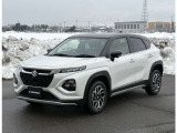 車両の品質管理は室内展示場を完備しておりますので、品質を保った状態の車両をご覧いただけます。
