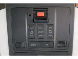 運転席上部の内側からの操作部です。両側電動スライド、パワーバックドア