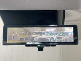 【スマートルームミラー】ルームミラー上に車体後方カメラの映像を映し出すことで車内定員、荷物状況に影響をうけません★